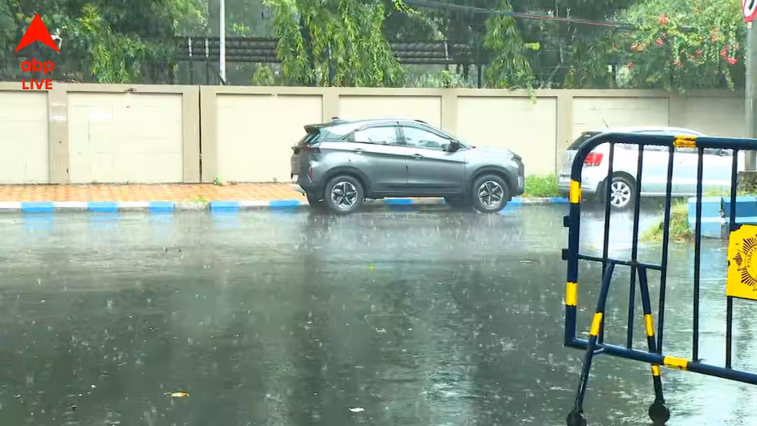 জুলাইয়ের শেষে রাজ্যজুড়ে ভারী বৃষ্টি ও ঝোড়ো হাওয়ার পূর্বাভাস