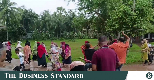 বরিশালের আগৈলঝাড়া থানায় হামলার ঘটনায় ১৮ জন গ্রেপ্তার