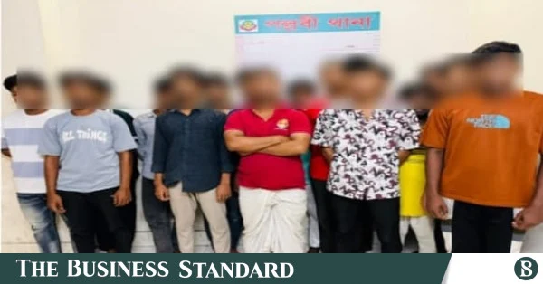 মিরপুরে আওয়ামী লীগের মিছিলের পর ১৭ জন গ্রেপ্তার