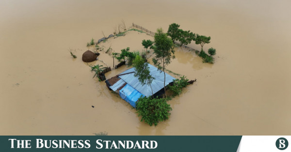 প্রধান নদ-নদীর পানি বৃদ্ধি: ১৬ জেলায় আকস্মিক বন্যার আশঙ্কা