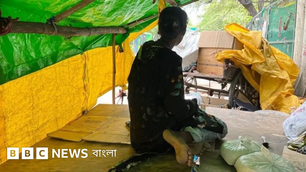 দিল্লির ফুটপাতে নারীদের নিরাপত্তাহীনতা: জঙ্গলের চেয়েও বেশি ভয়ের অভিজ্ঞতা