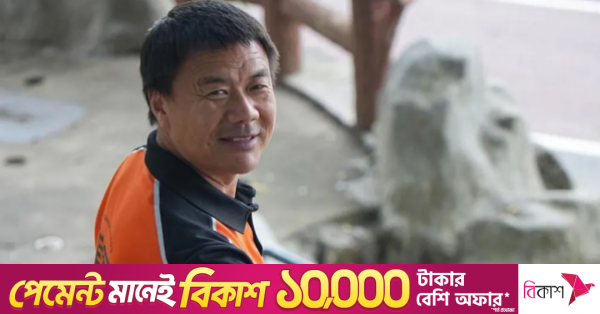 চীনের শীর্ষ সাহিত্য পুরস্কার পেলেন খাবার ডেলিভারি রাইডার