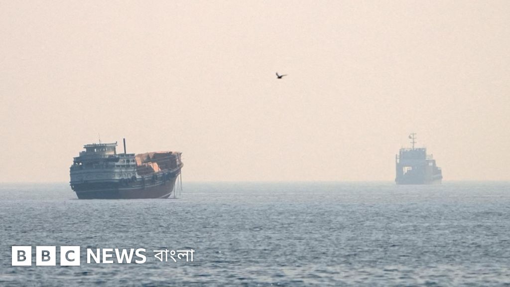হরমুজ প্রণালি বন্ধের জেরে ইরানে যুক্তরাষ্ট্রের নতুন হামলা
