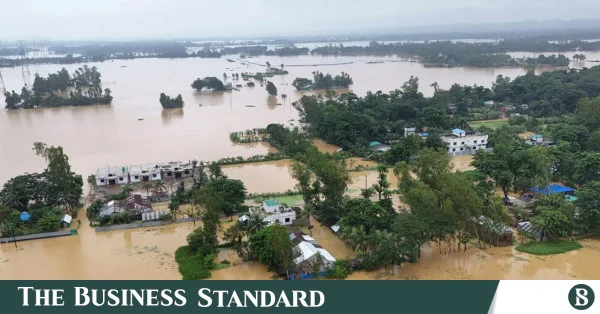 চট্টগ্রামে সাড়ে ৭ লাখ বন্যাদুর্গত মানুষের জন্য বরাদ্দ মাত্র ৮৫ লাখ টাকা