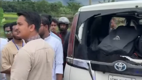 সিলেটের গোলাপগঞ্জে এনসিপি নেতা সারজিসের গাড়িতে হামলার অভিযোগ