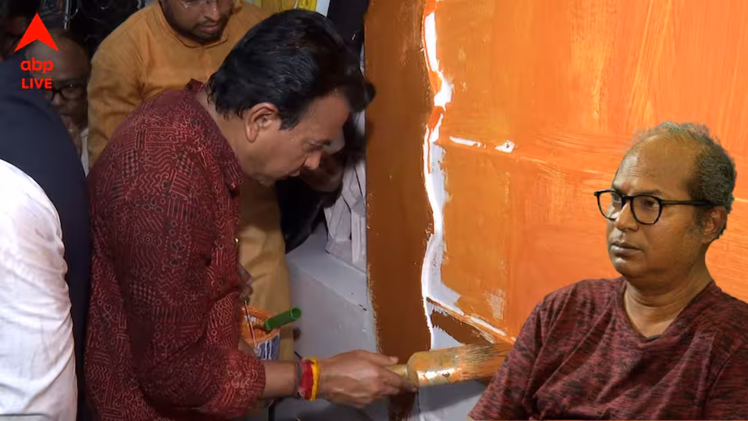 অ্যাকাডেমির রং বদল নিয়ে মন্তব্য রুদ্রনীল ঘোষের