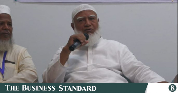 রাজনৈতিক সংখ্যা বাড়াতে আওয়ামী লীগকে রাজনীতিতে ফেরানো উচিত নয়: শফিকুর রহমান