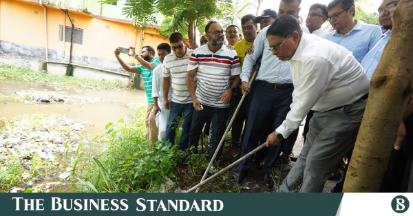 কোম্পানীগঞ্জে প্লাস্টিক বর্জ্য অপসারণ অভিযানে চার শতাধিক মানুষের অংশগ্রহণ