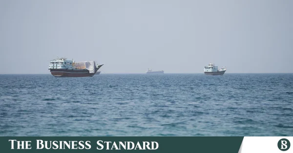 হরমুজ প্রণালী নিয়ে চুক্তির কাছাকাছি ইরান