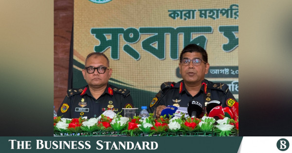 এখনও পলাতক ৬৯০ কয়েদি, ১৬৬ জনের কোনো তথ্য নেই: কারা মহাপরিদর্শক