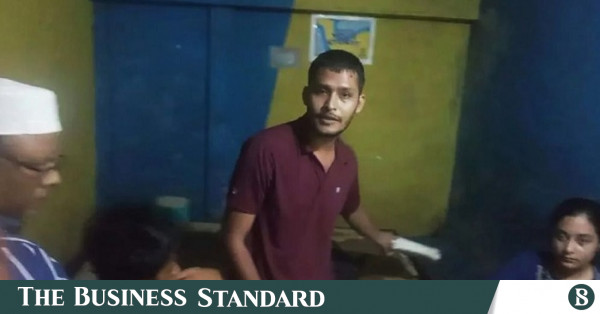 এইচএসসি পরীক্ষার খাতা মূল্যায়নের কেন্দ্র চায়ের দোকান, পরীক্ষকের বিরুদ্ধে তদন্ত