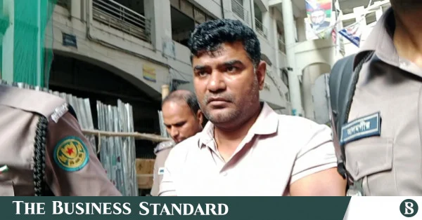 উত্তরায় ফুয়েল পাম্পে ডাকাতি: মূল সন্দেহভাজন সাত দিনের রিমান্ডে, কারাগারে দুইজন