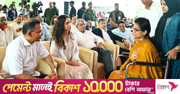 জুলাই বিপ্লবের আহত যোদ্ধা মিতুর সঙ্গে প্রধানমন্ত্রীর কথা