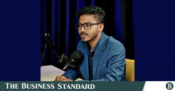 নারীর হেনস্তার ভিডিও ধারণ করায় পুলিশি হামলার শিকার সাংবাদিক
