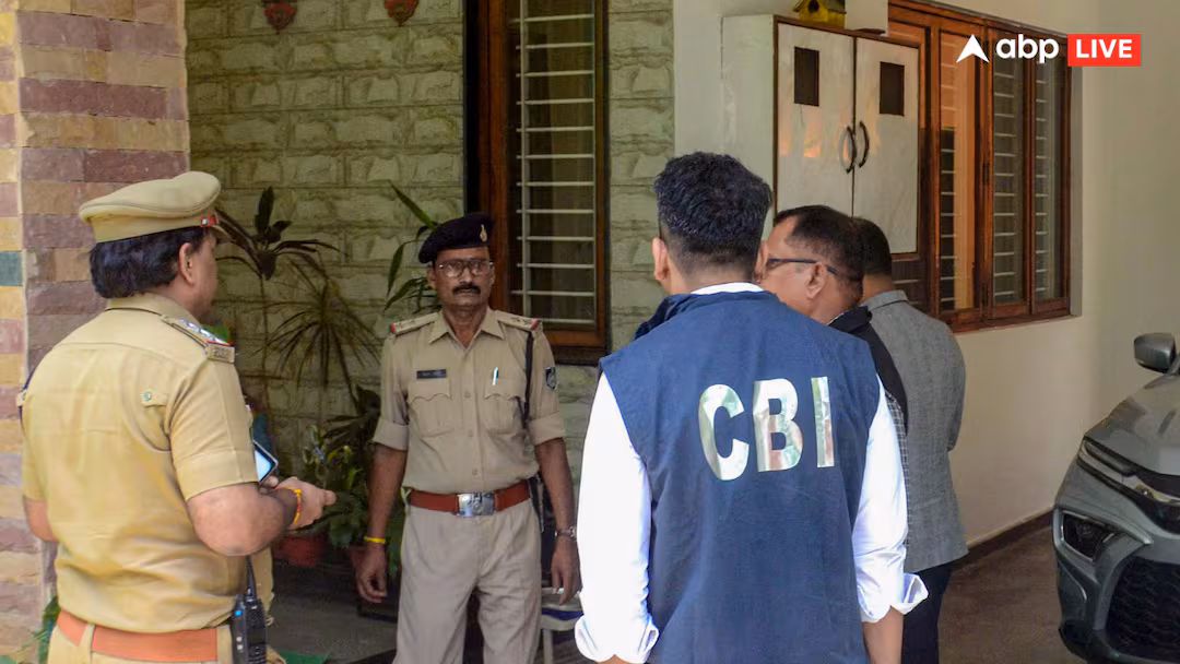 ঘুষের বিরুদ্ধে সচেতনতা বাড়াতে নিজাম প্যালেসে সিবিআইয়ের পোস্টার