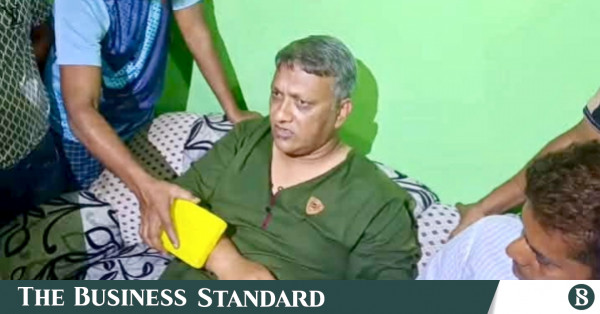 কুষ্টিয়ায় বিএনপি নেতাকে কুপিয়ে জখম, গুলি ও ককটেল বিস্ফোরণ