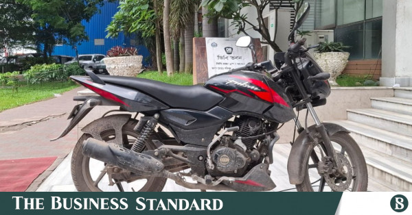 উত্তরায় পেট্রোল পাম্পে ডাকাতির কাজে ব্যবহৃত মোটরসাইকেল উদ্ধার