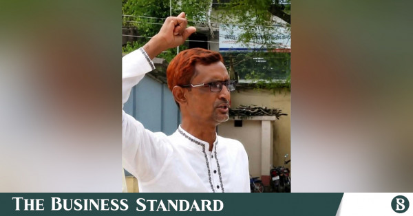 ফ্যামিলি কার্ড জরিপ নিয়ে বিবাদ: রাজশাহীর ইউএনওকে ঘিরে বিক্ষোভ