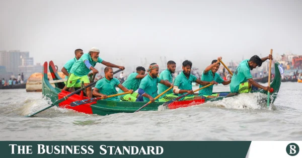 দুই বছর পর ব্রাহ্মণবাড়িয়ায় ফিরছে ঐতিহ্যবাহী নৌকা বাইচ