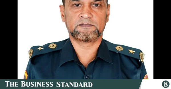 হাইকোর্টের জামিনের পরও বন্দিকে মুক্তি না দেওয়ায় চট্টগ্রাম কারাগারের সুপারকে শোকজ