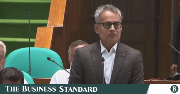 ভারত-বাংলাদেশ পণ্যবাহী ট্রেন চলাচল অব্যাহত, যাত্রী পরিষেবা স্থগিত