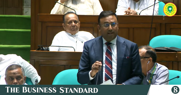জুলাই আন্দোলনের যোদ্ধার ওপর হামলা গণতান্ত্রিক শাসনের ওপর আঘাত: হুমায়ুন কবীর
