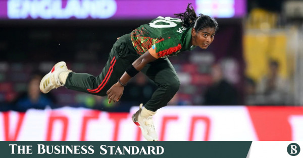 আইসিসি টি-টোয়েন্টি র‍্যাঙ্কিংয়ে ক্যারিয়ার সেরা অবস্থানে মারুফা