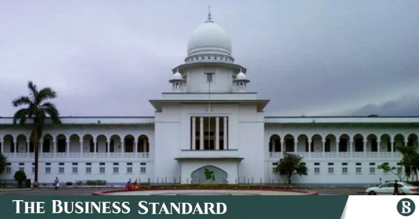 সুপ্রিম কোর্ট বারের সভাপতির সঙ্গে উত্তপ্ত বাক্যবিনিময়, এজলাস ছাড়লেন প্রধান বিচারপতি
