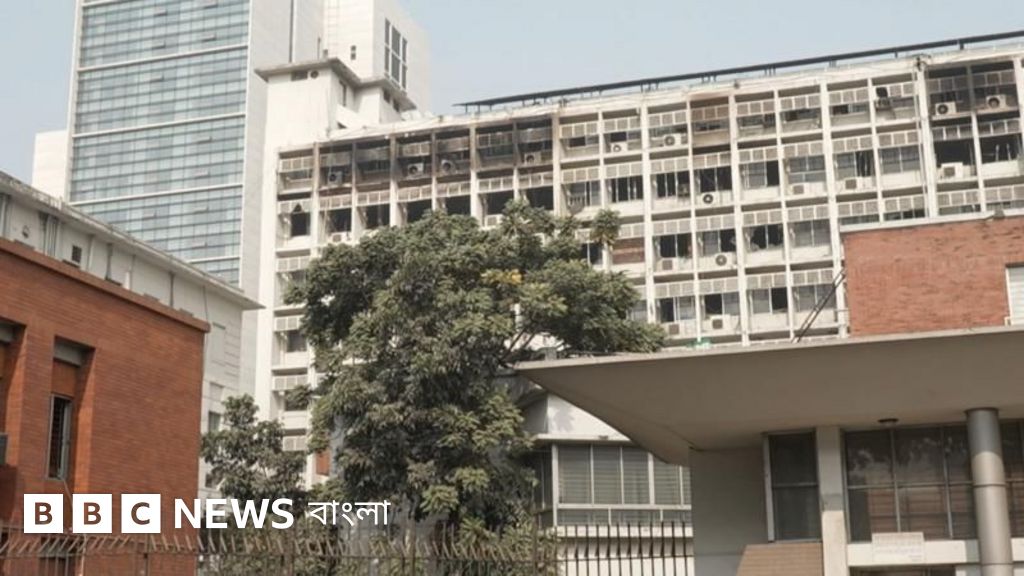 শাস্তি পাওয়া কর্মকর্তাদের পুনর্বহাল: কী বার্তা দিচ্ছে এই সংস্কৃতি?