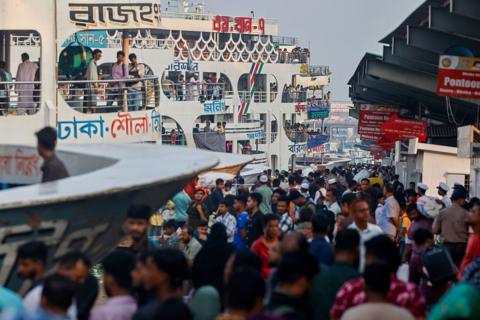 বাংলাদেশে বাসের পর এবার লঞ্চের ভাড়াও বাড়লো