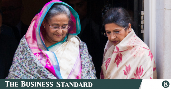 ৪১টি ব্যাংক থেকে ২৭৬ কোটি টাকা সংগ্রহের অভিযোগে শেখ হাসিনা ও রেহানার বিরুদ্ধে দুদকের মামলা