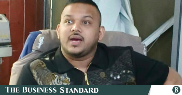 কাশিমপুর কারাগারে নেওয়ার পথে পুলিশের হেফাজত থেকে ২৫ মামলার আসামির পলায়ন