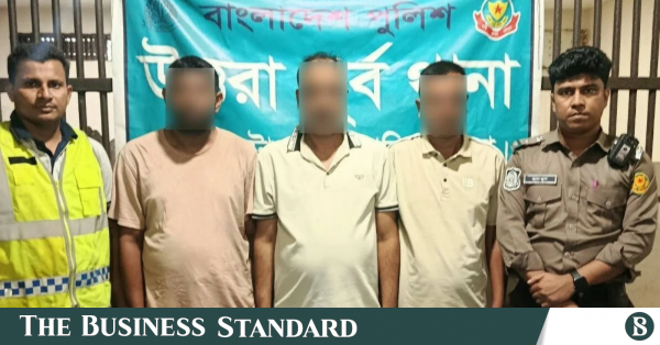 উত্তরায় ডিজিএফআই পরিচয়ে ১০ লাখ টাকা চাঁদা দাবির অভিযোগে গ্রেপ্তার ৩