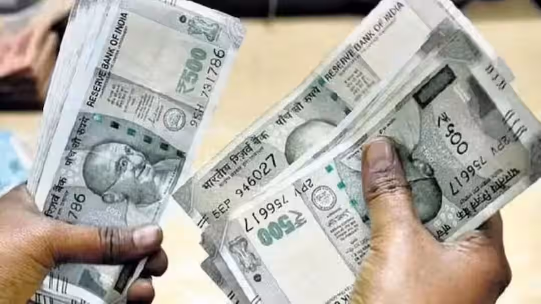 অষ্টম বেতন কমিশন: বেসিক পে ৫৯ হাজার থেকে ৬৯ হাজার টাকা হওয়ার সম্ভাবনা
