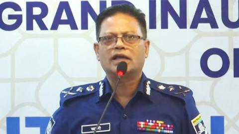 সরকার অনুমতি দিলে প্রয়োজনে ক্রসফায়ার করা হবে: আইজিপি
