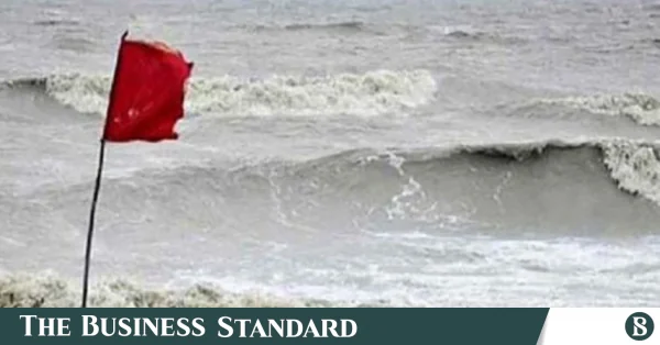 ঘূর্ণিঝড় 'অর্ণব' শক্তিশালী হওয়ায় সমুদ্রবন্দরগুলোতে ৩ নম্বর সতর্ক সংকেত