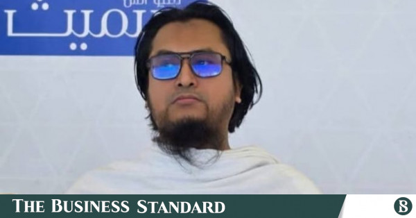 রিয়াদ বিমানবন্দরে হামলায় কুমিল্লার শিক্ষকসহ দুই বাংলাদেশির মৃত্যু
