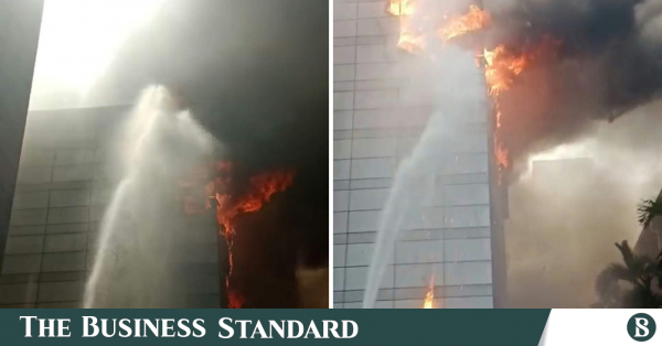 টঙ্গীতে ড্রাগ ইন্টারন্যাশনাল কারখানায় অগ্নিকাণ্ড