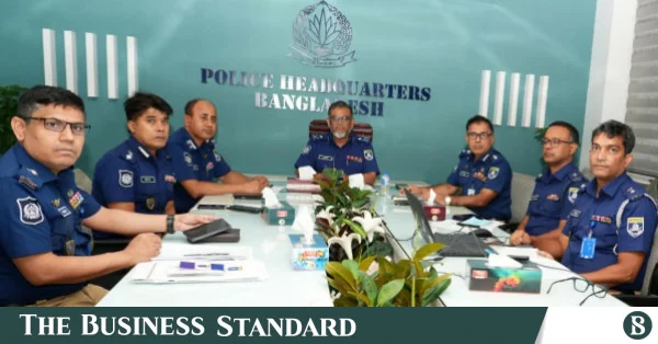 মাদক ও কিশোর গ্যাংয়ের নেপথ্যের গডফাদারদের বিরুদ্ধে পুলিশ সদর দপ্তরের কঠোর নির্দেশ