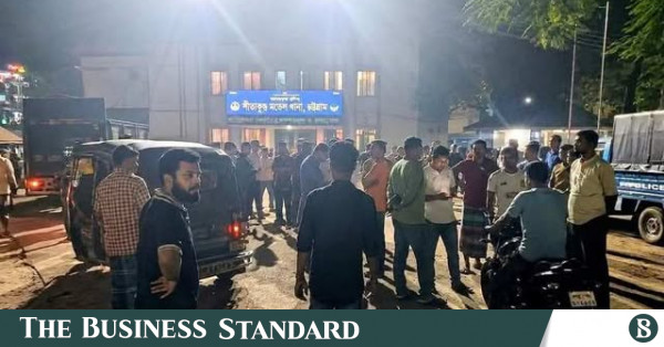 সীতাকুণ্ড থানায় কনস্টেবলকে লাঞ্ছিতের ঘটনায় আটক যুবদল নেতা মুক্তি