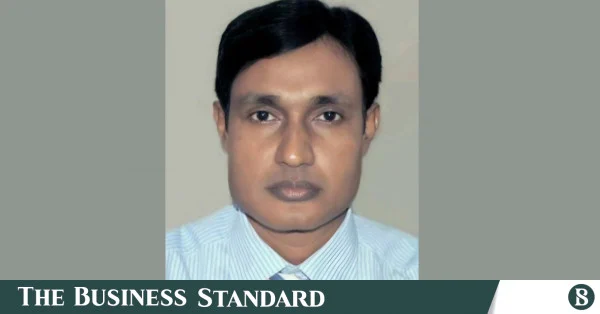 প্রধানমন্ত্রীর প্রটোকল ভঙ্গের অভিযোগে রাজশাহীর বিভাগীয় কমিশনার বদলি